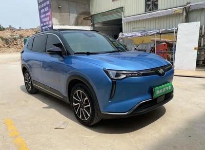 又一個新能源車倒下！哪吒汽車某工廠停產近1月，上海門店關閉引發的行業警鐘